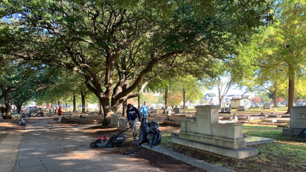 tuscaloosa-s-historic-evergreen-cemetery-receives-tlc-city-of-tuscaloosa