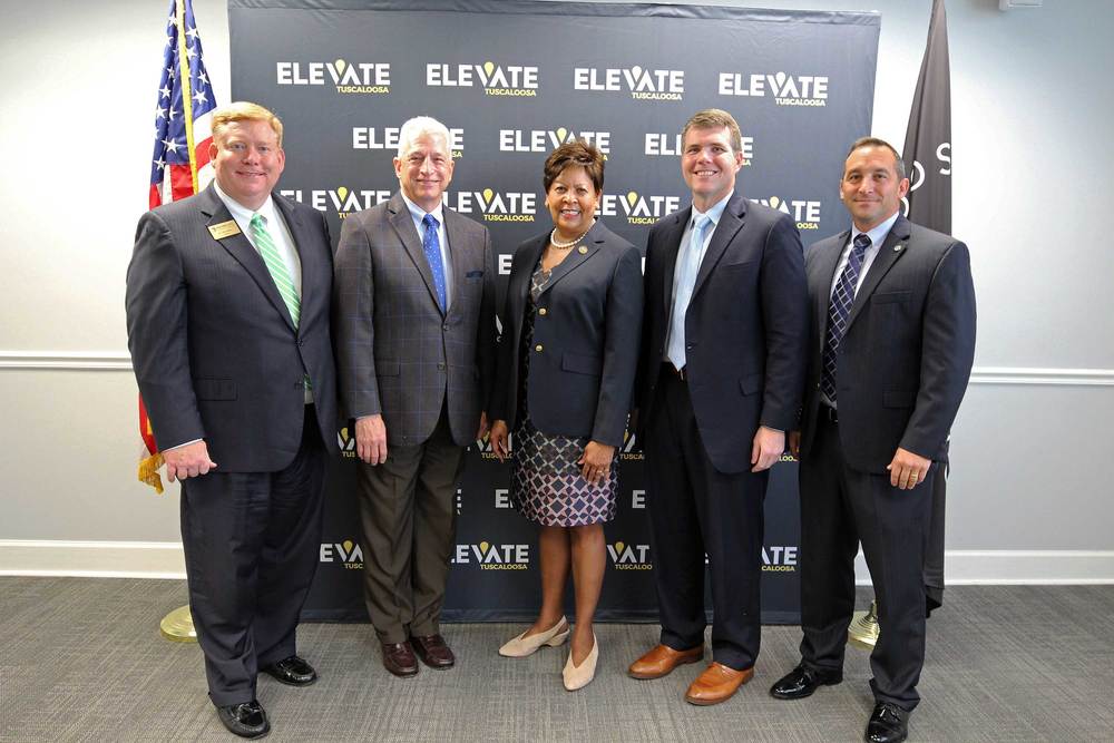 Mayor Announces Elevate Dual Enrollment Scholarship Program